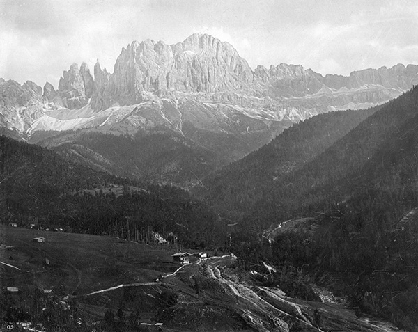 Rosengarten von oberhalb Tiers gesehen